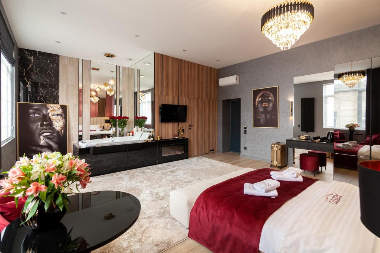 Aristo Jacuzzi Hotel 利沃夫 外观 照片