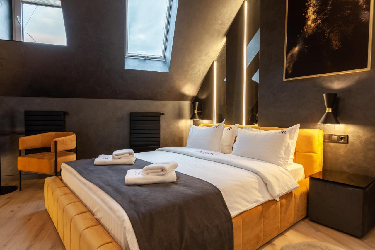 Aristo Jacuzzi Hotel 利沃夫 外观 照片