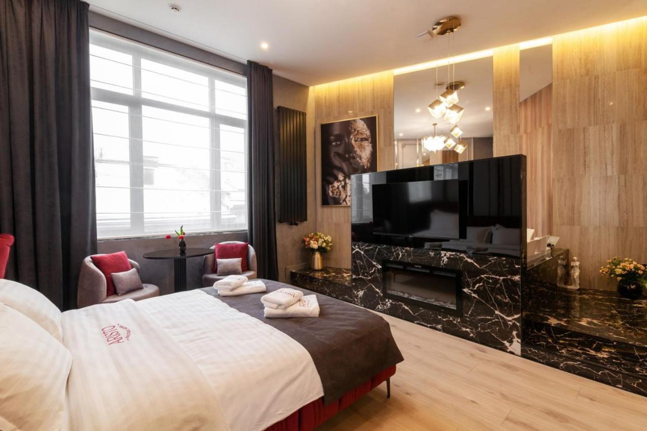Aristo Jacuzzi Hotel 利沃夫 外观 照片